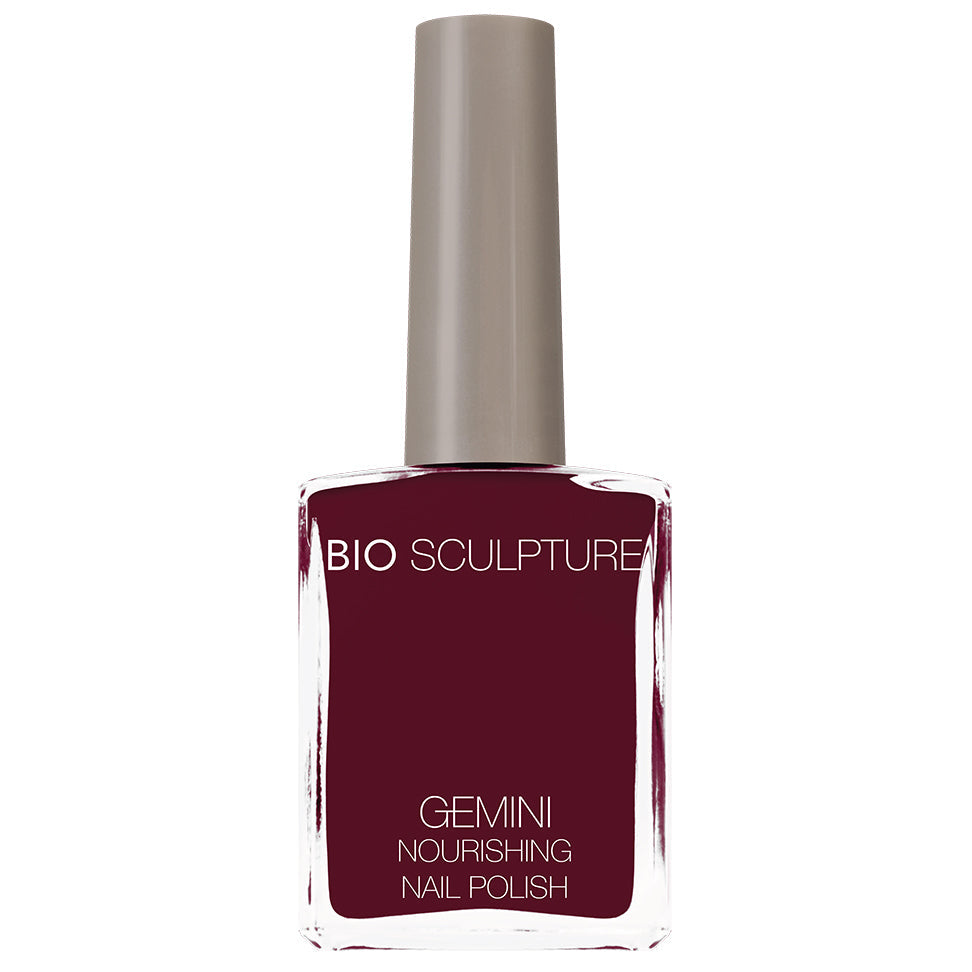 Berry In Love - Plum Red Gel Couture Nail Polish - Essie